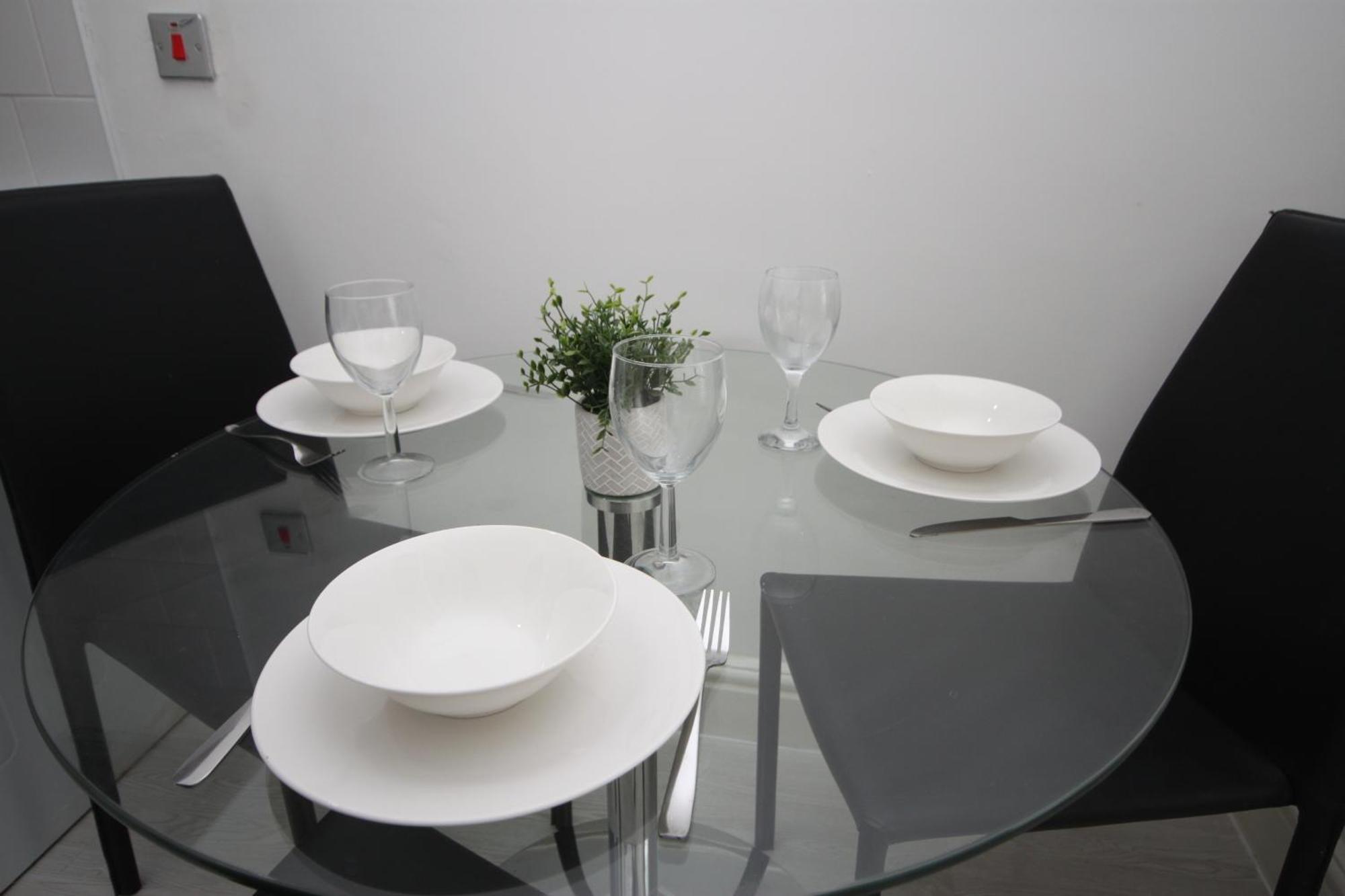 Barton Beachside - Stylish Studio Apartment, Double & Single - Central Beach & Promenade Location - Over 21'S, Family Friendly Only, Id Required Blackpool Extérieur photo