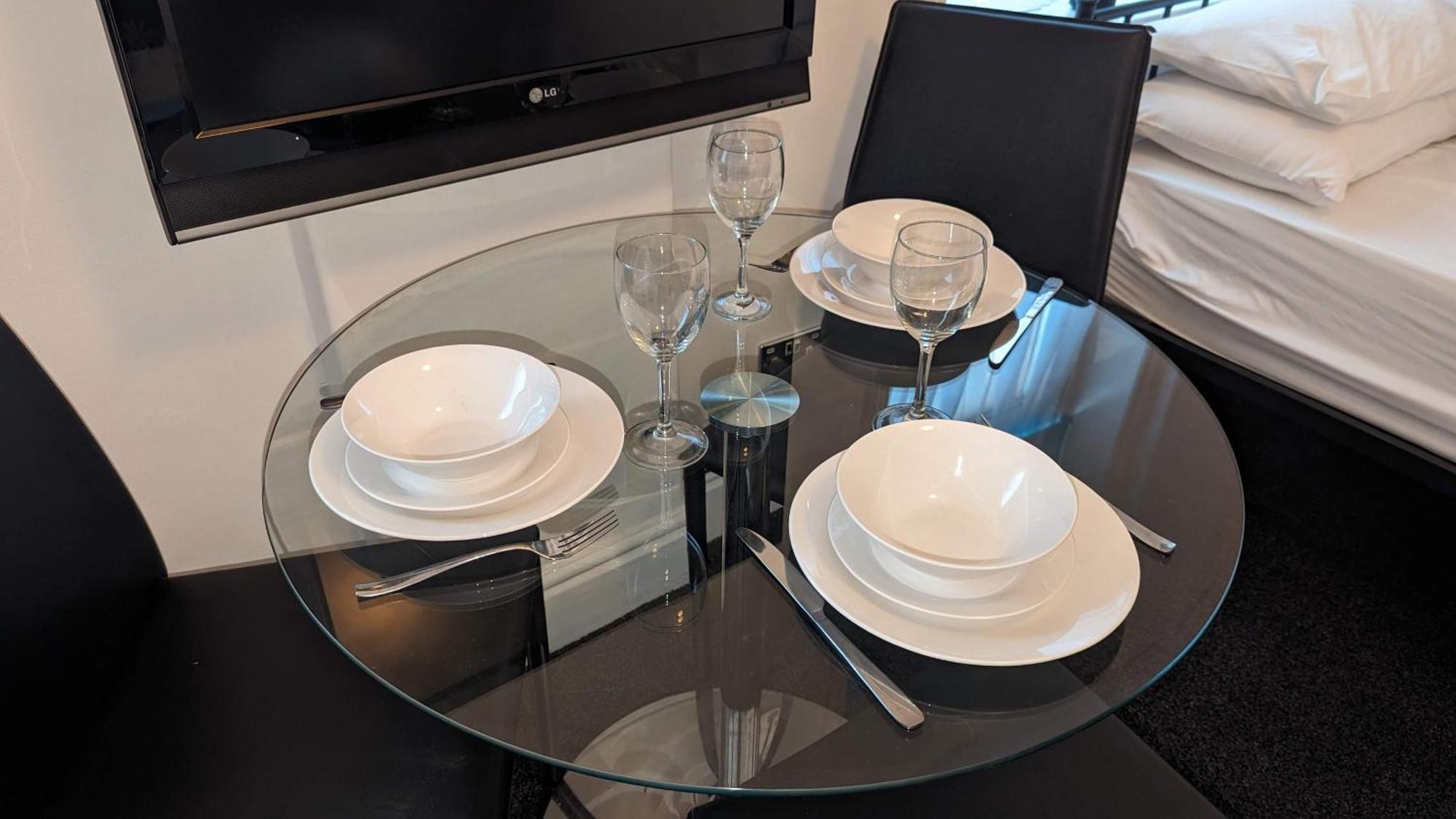 Barton Beachside - Stylish Studio Apartment, Double & Single - Central Beach & Promenade Location - Over 21'S, Family Friendly Only, Id Required Blackpool Extérieur photo